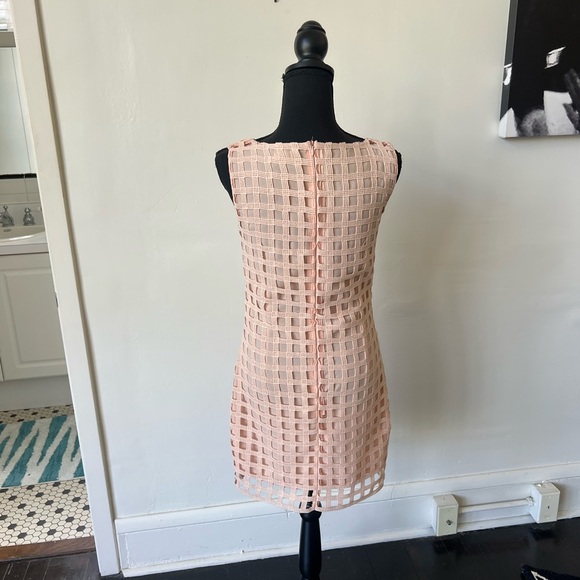 Just Me Blush Pink Basket Weave Mini Dress size Small - Picture 6 of 8